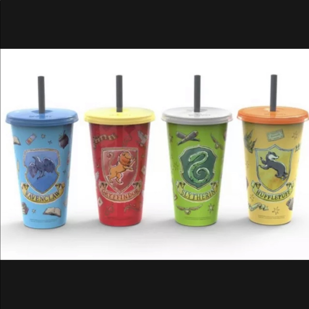 Zak! 25oz Harry Potter Tumbler 4pk Glow in Dark